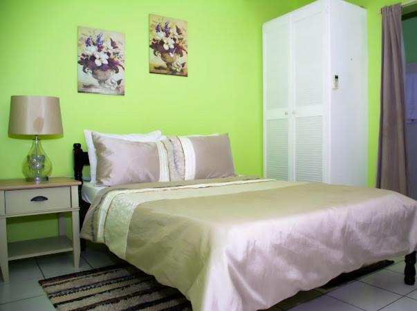Silver View Apartments St. George's Kültér fotó