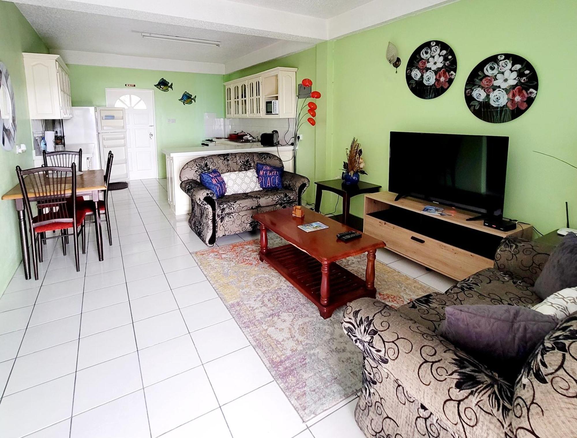 Silver View Apartments St. George's Kültér fotó
